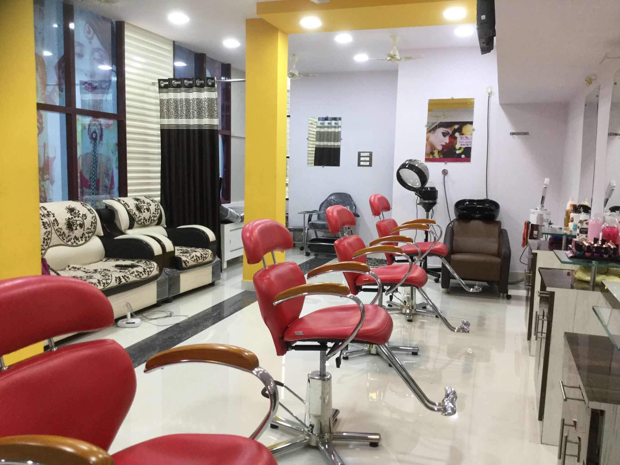 Beauty Parlour Services Unit